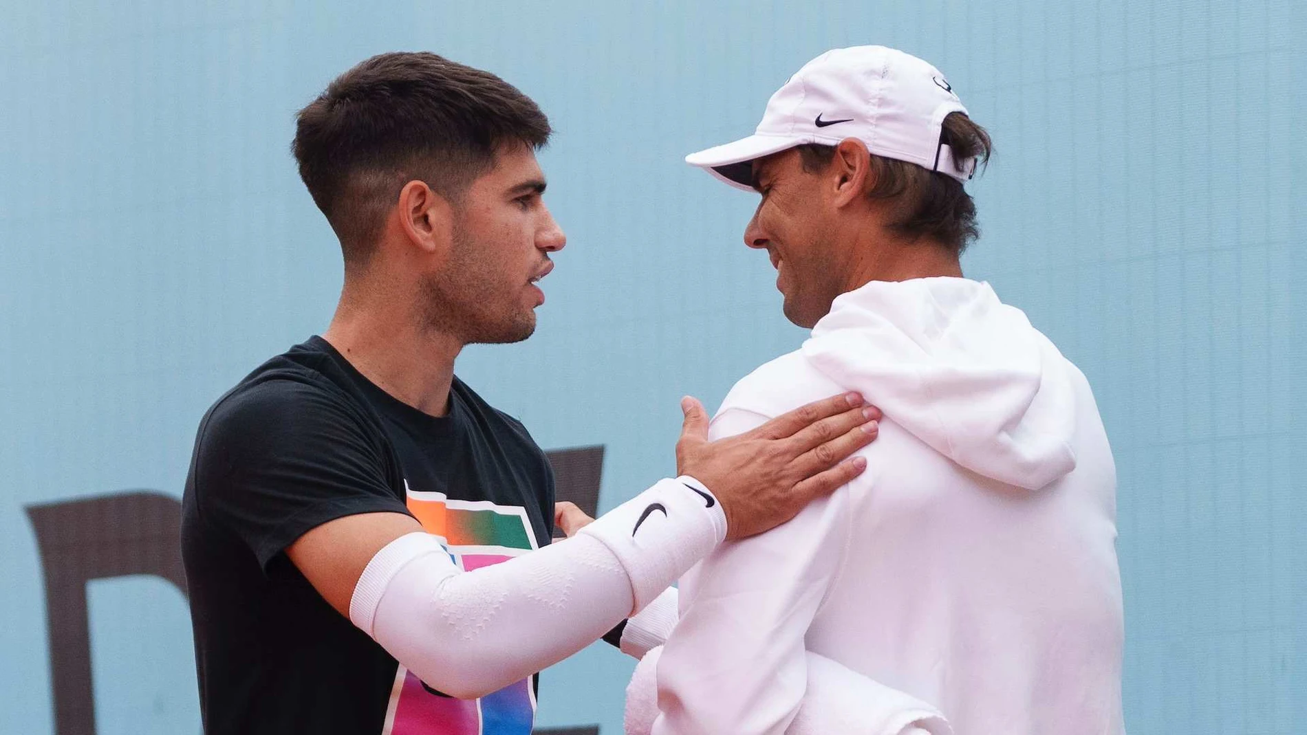Alcaraz y Nadal, en un entrenamiento en la Caja Mágica