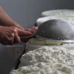 El sector del queso ha resistido con enormes dificultades por la subida de los costes de producción