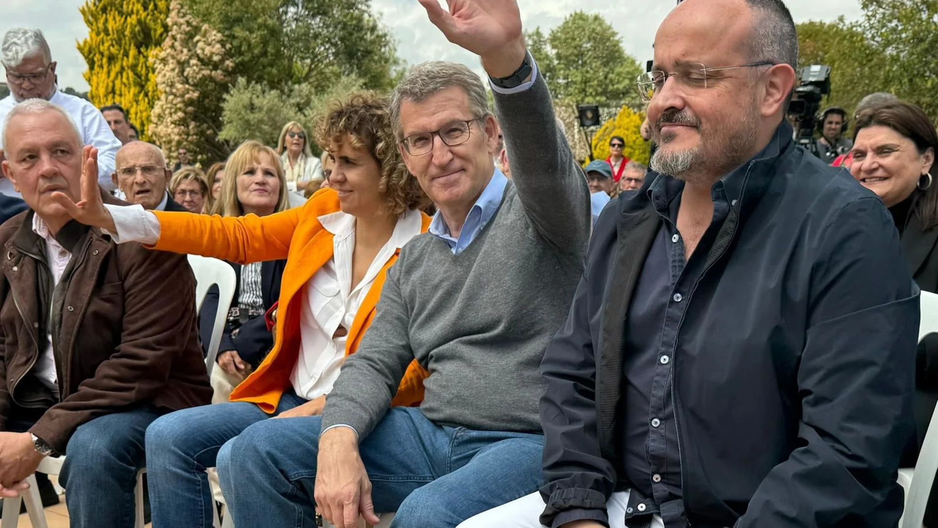 El líder del PP, Alberto Núñez Feijóo, en Ulldecona (Tarragona) EUROPA PRESS 27/04/2024