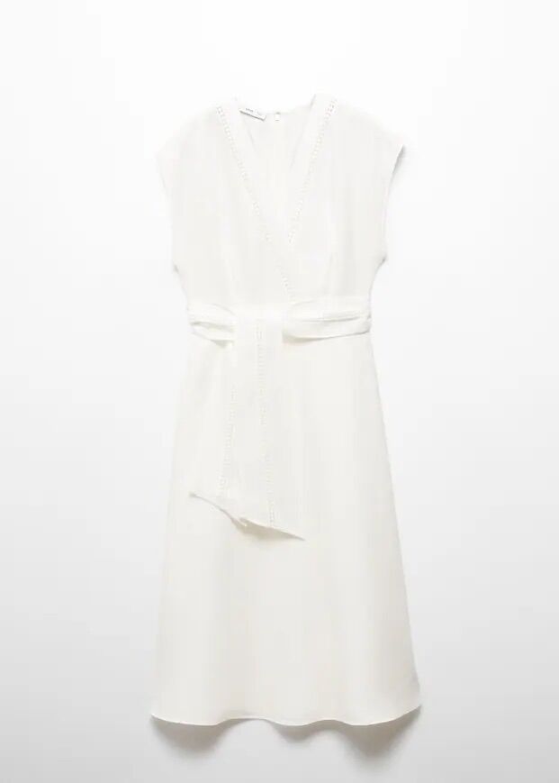 Vestido de lino cruzado.