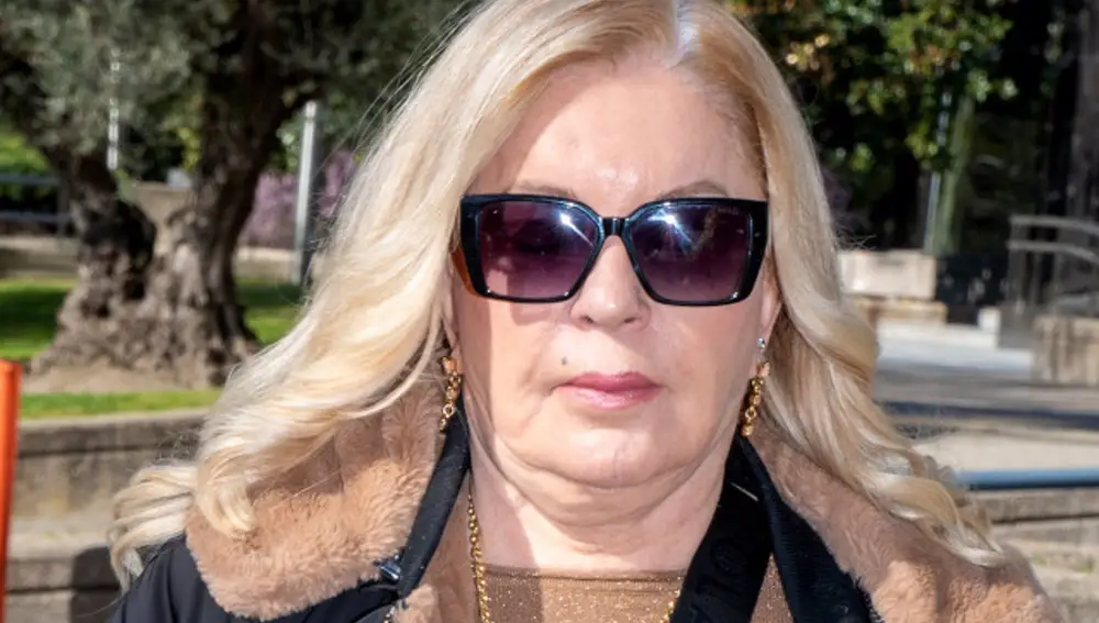 Bárbara Rey, serena y removida por la boda de Ángel Cristo Jr. En 'Supervivientes'