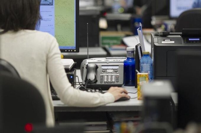 Imagen de archivo de una funcionaria Imagen de archivo de una funcionaria