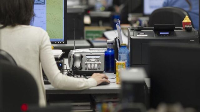 Estos son los funcionarios que cobrarán 200 euros más en la nómina de mayo