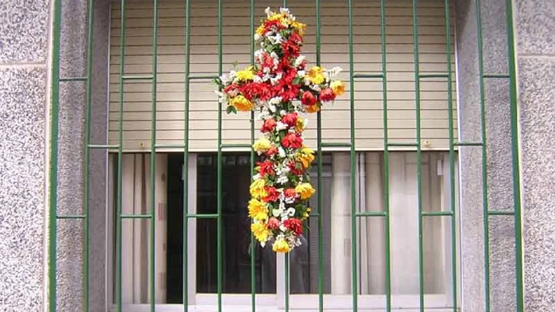 La Cruz de Flores en una casa particular