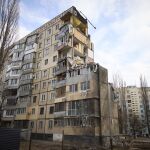 Ucrania.- Aumentan a cinco los muertos por el ataque ejecutado el lunes por Rusia contra Odesa, en el sur de Ucrania