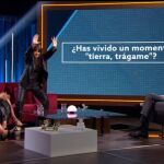 Vanesa Martín, Inés Hernand y María León en el plató de 'Martínez y Hermanos'