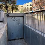 Entrada al refugio antiaéreo de la Avenida del General Marvá de Alicante.