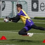 Courtois, en un entrenamiento de esta temporada