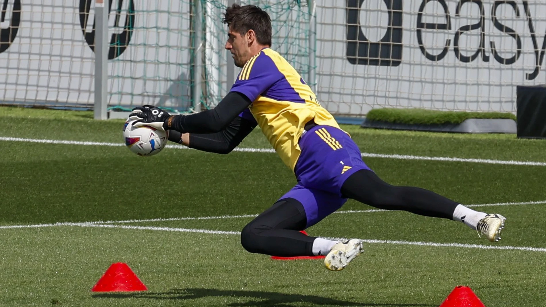 Courtois, en un entrenamiento de esta temporada