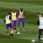 El último entrenamiento del Real Madrid antes de su "match ball" ante el Cádiz