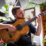 El joven guitarrista flamenco Alejandro Hurtado