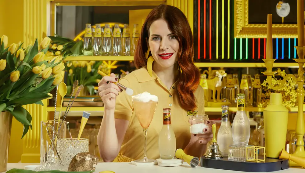 Nagore Arregui, mejor barmaid de España y Mixing Master de Schweppes
