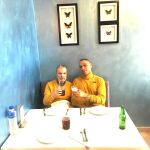Jesús Mariñas junto a su marido Elio