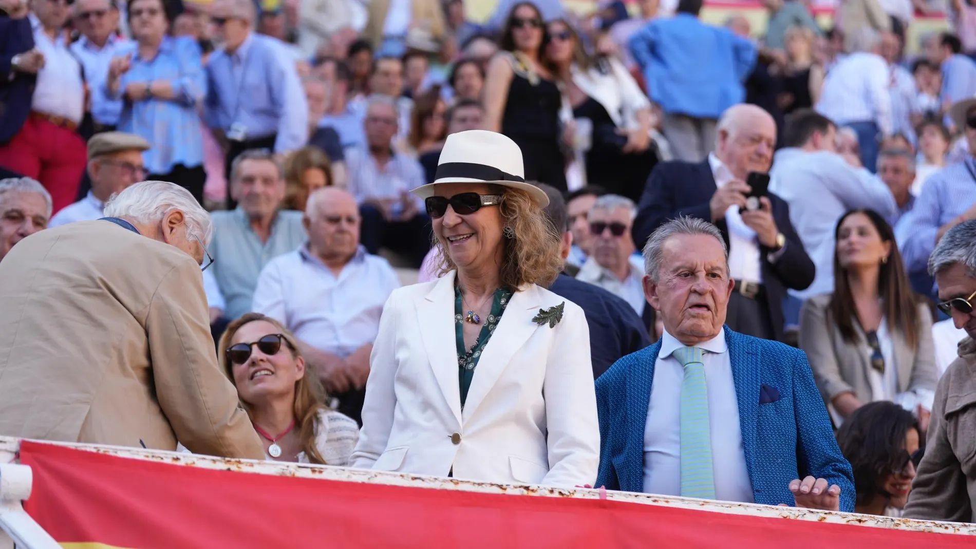 La Infanta Elena, en los toros en Las Ventas