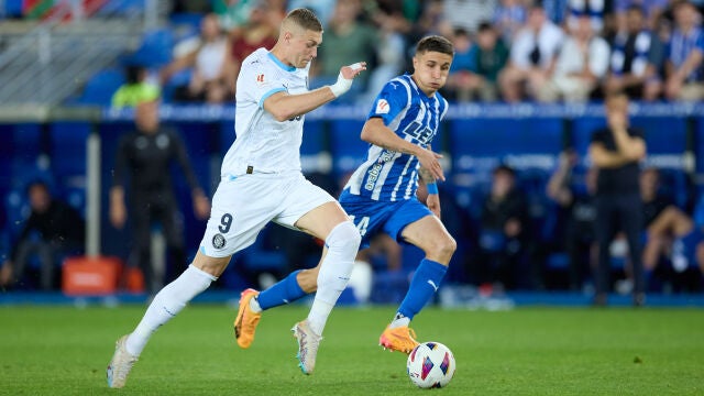 Deportivo Alaves v Girona FC - LaLiga EA Sports