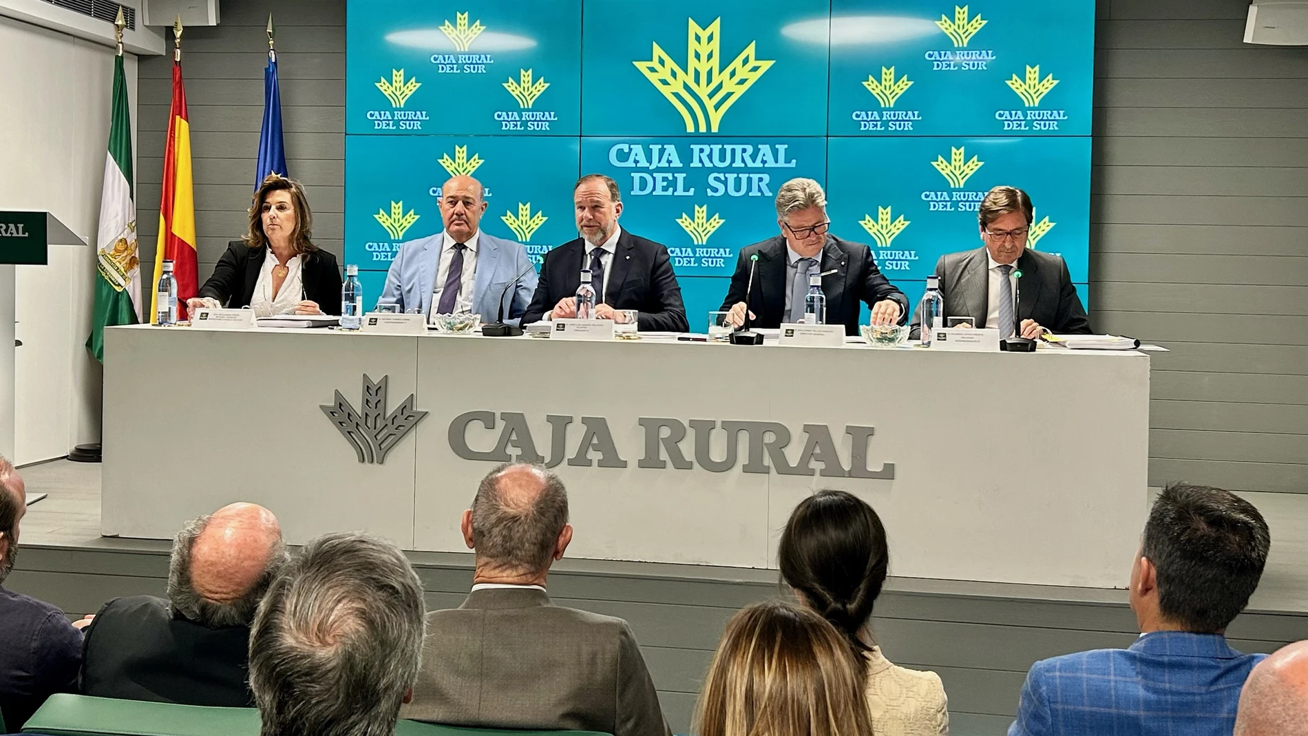 La asamblea de Caja Rural