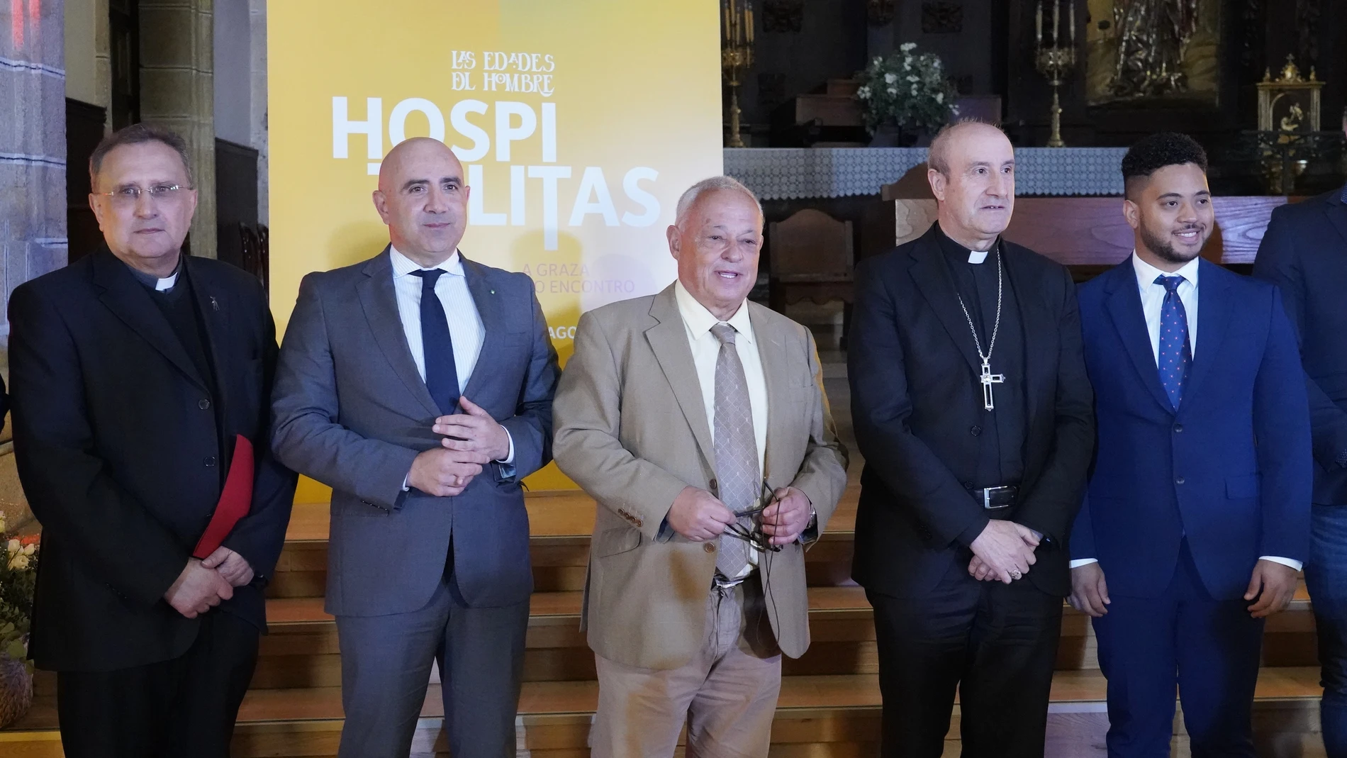 Las autoridades durante la presentación de Las Edades del Hombre