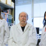  Rosalina Gavín, José Antonio del Río y Dayaneth Jácome