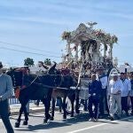 Carrozas camino al Rocío