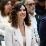 MADRID.-Ayuso asiste en Ibiza al estreno del nuevo musical de Nacho Cano