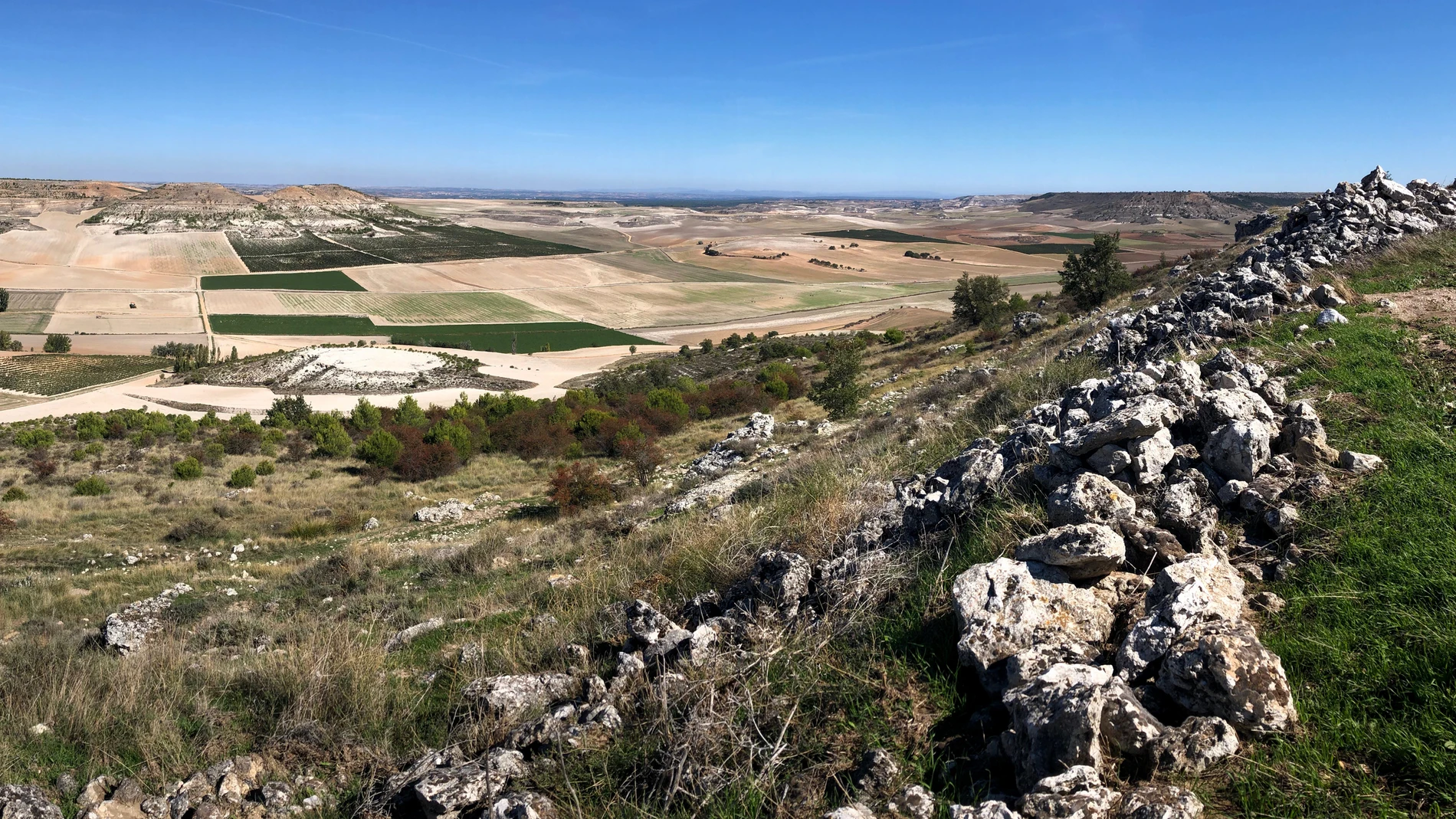 El Pico Cuchillejo es el más alto de la provincia de Valladolid pero no supera los mil metros