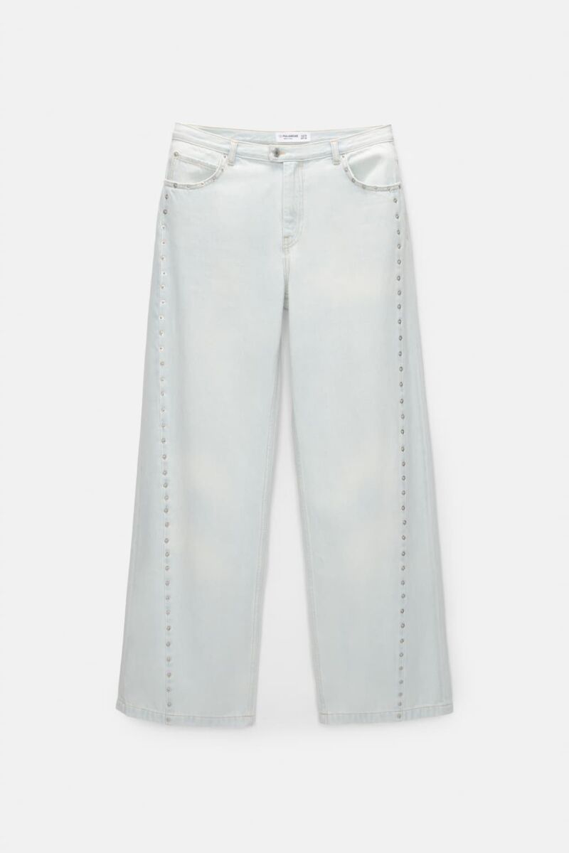 Jeans rectos tachas