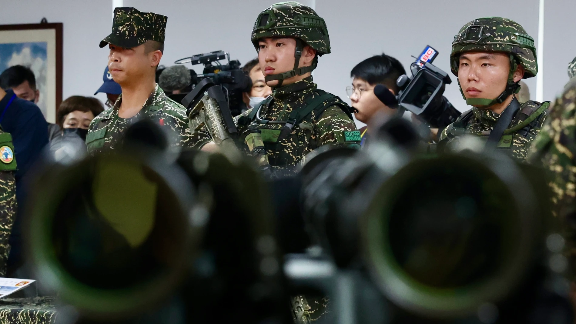 El presidente de Taiwán pide construir una “fuerza militar de acero” para contener a China