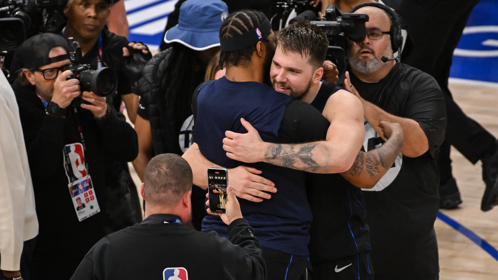 Doncic celebra la victoria ante los Timberwolves