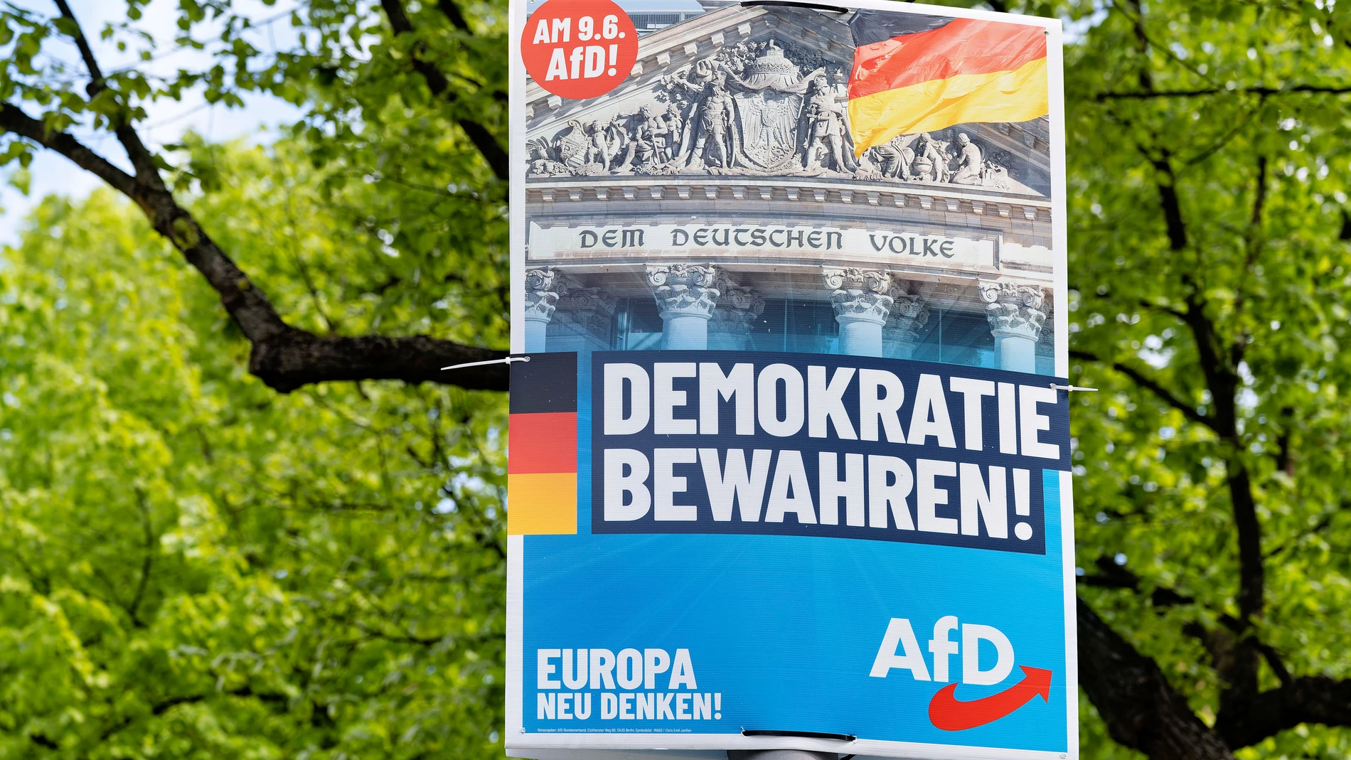 April 21, 2024, Berlin, Berlin, Deutschland: Ein Plakat der Partei AfD zur Europawahl. Vom 6. bis 9. Juni 2024 wählen die Bürgerinnen und Bürger der Europäischen Union (EU) zum zehnten Mal das Europäische Parlament. In Deutschland wird am Sonntag, 9. Juni 2024 gewählt. Berlin, 21.04.2024 (Foto de ARCHIVO)21/04/2024