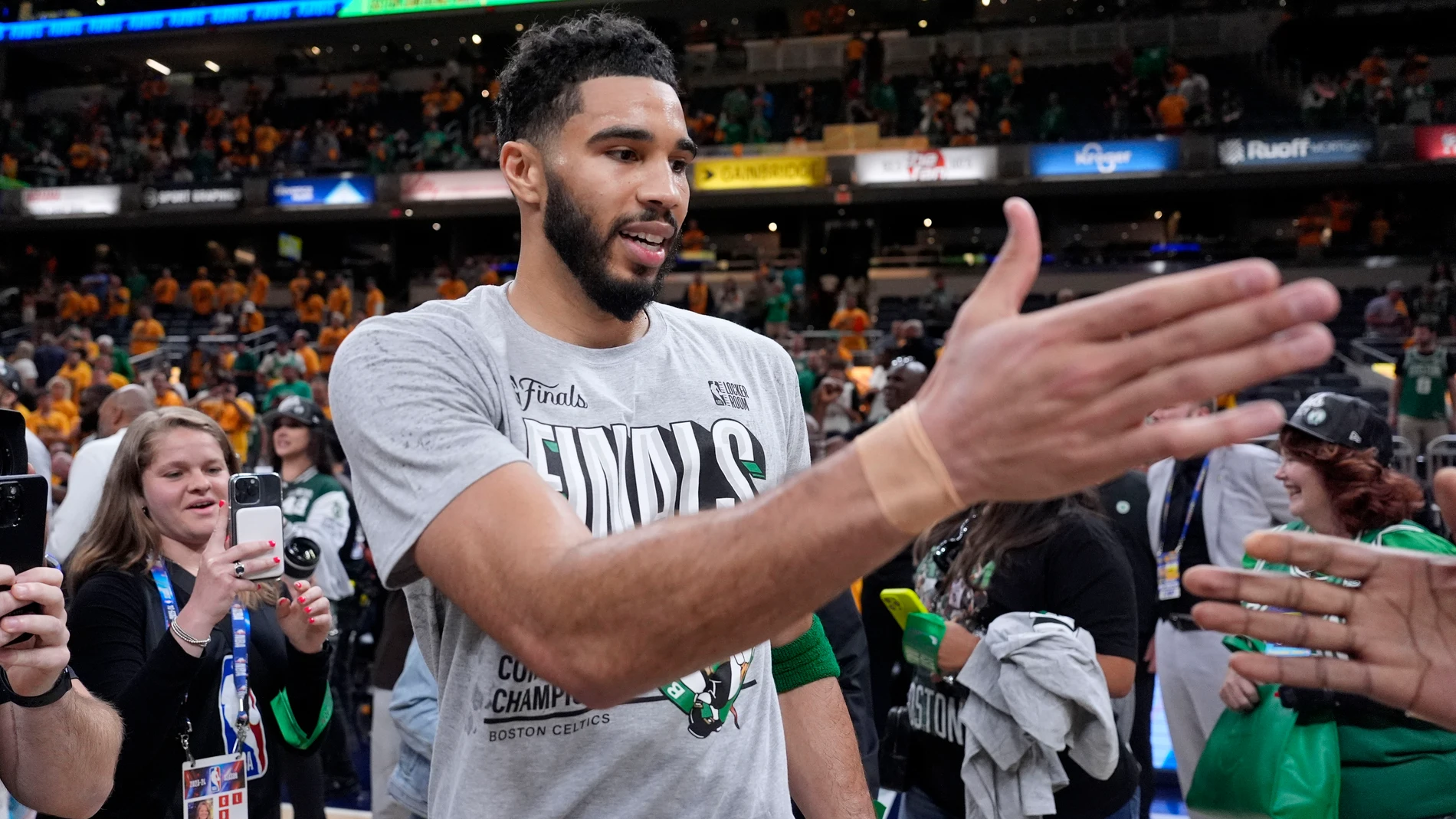 Jayson Tatum, después de proclamarse los Celtics campeones del Este