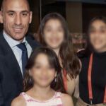  Lucía, Ana y Elena: las hijas "feministas" de Rubiales