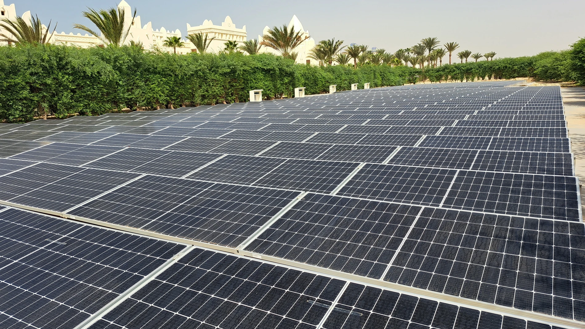 Placas solares en los hoteles de la cadena RIU