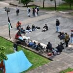 Un hombre ataca a una manifestación pro Palestina y les dice: "sos un puto rebaño"