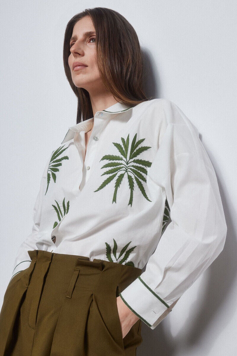 Camisa palmeras.