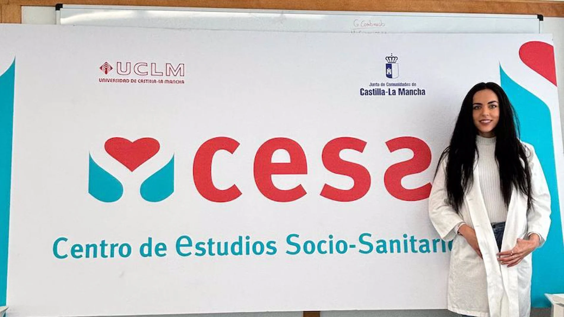 La doctoranda de la Universidad de Castilla-La Mancha, Irene Martínez García, principal autora de este estudio