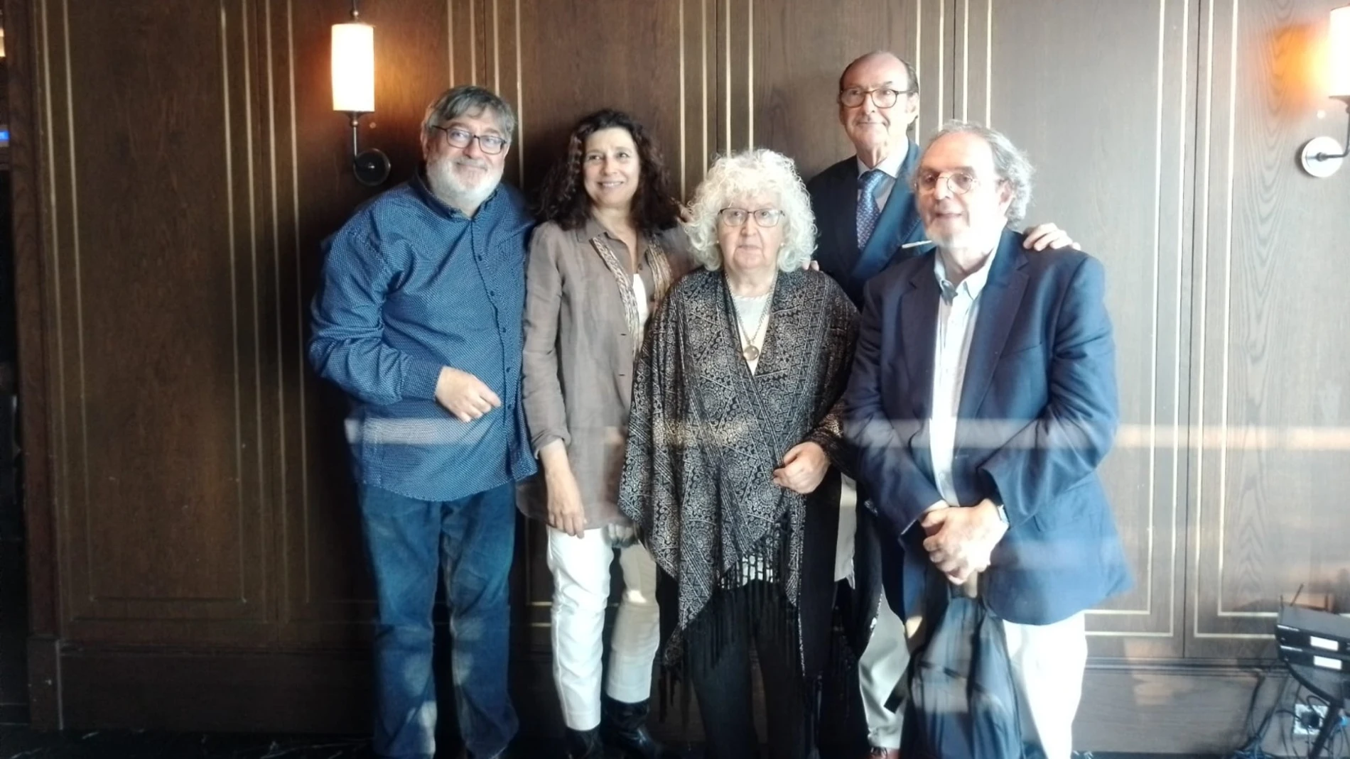 Sergio Fidalgo, Miriam Tey, Teresa Freixes, Joaquín Villanueva y Jon Juaristi