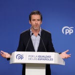 Rueda de prensa de Borja Sémper