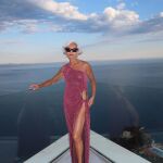 El vestido de efecto tipazo que más llevarán este verano las mujeres de 50 años.
