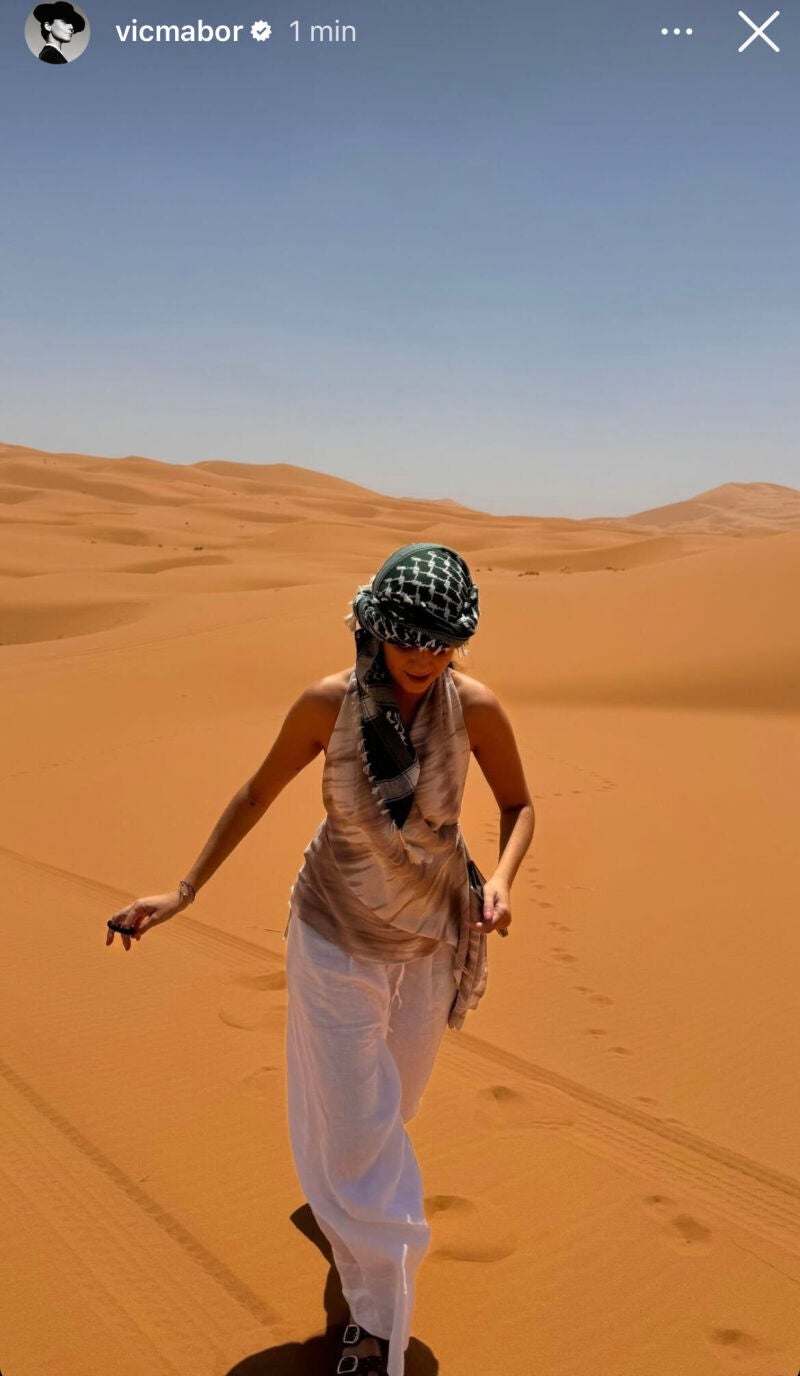 El look de Victoria Federica en el desierto.