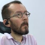 Una juez abre diligencias previas contra el exdiputado de Podemos Pablo Echenique por un tuit contra sacerdotes