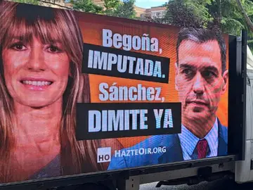 El camión de Hazte Oír que según el PSOE infringió la ley electoral en la campaña de las elecciones europeas El camión de Hazte Oír que según el PSOE infringió la ley electoral en la campaña de las elecciones europeas