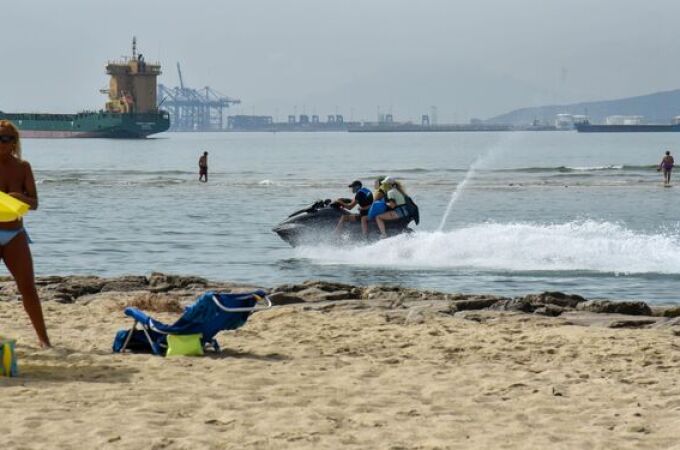El año pasado murieron dos personas en las costas malagueñas tras sufrir accidentes con motos de agua