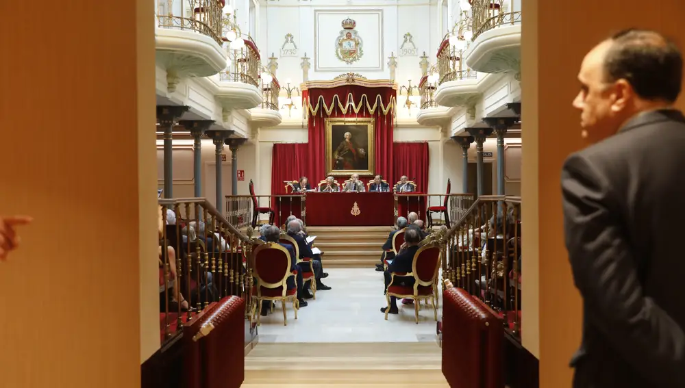 Ciclo conferencias sobre la monarquia parlamentaria en la Real Academia de Juriprudencia y Legislación Español