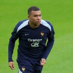 Kylian Mbappé, antes del estreno ante Austria