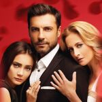 De izda. a dcha. Damla Sönmez, Barış Kılıç y Canan Ergüder protagonistas de la serie «Guerra de rosas»