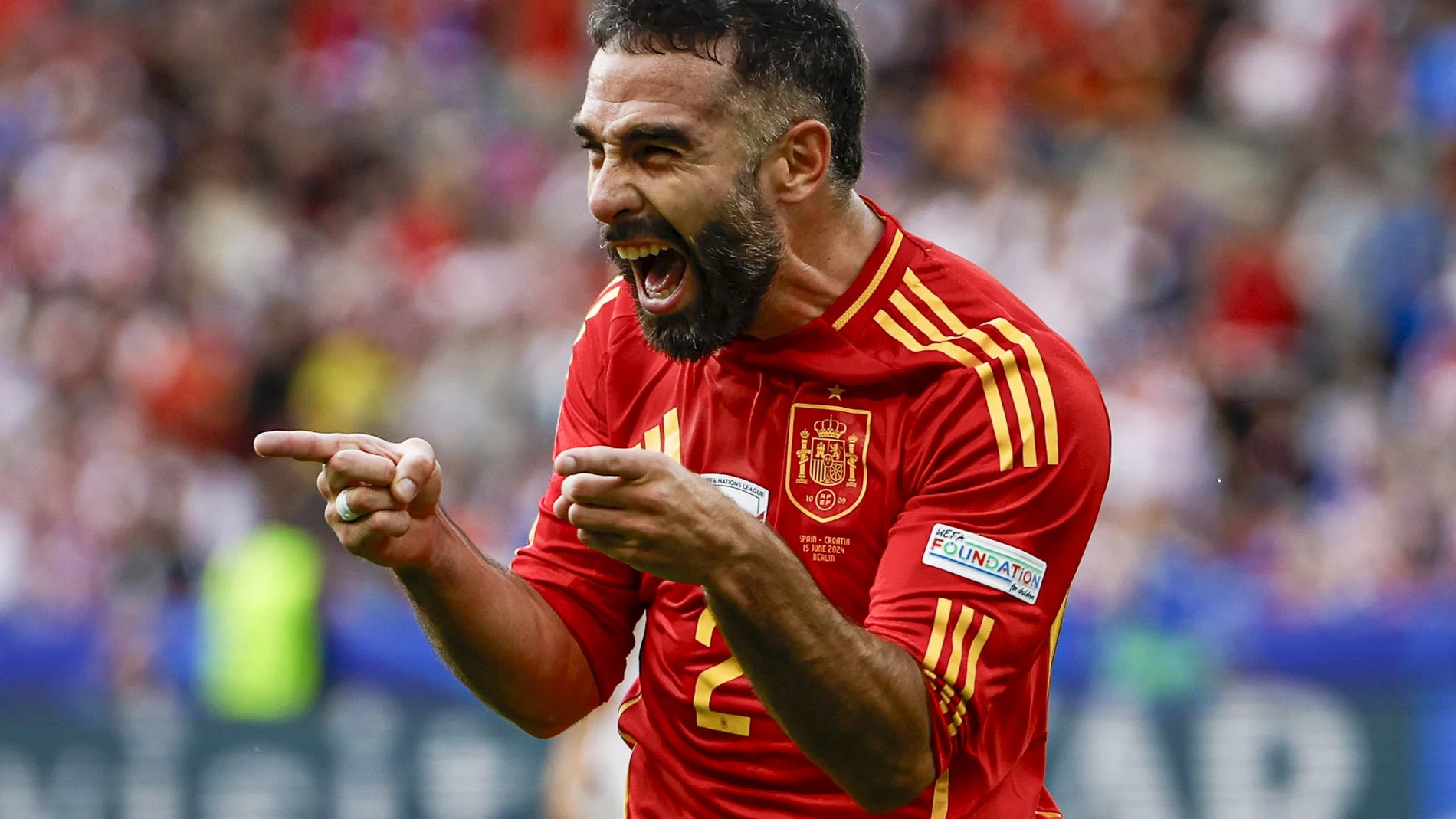 Dani Carvajal celebra el gol que marcó a Croacia