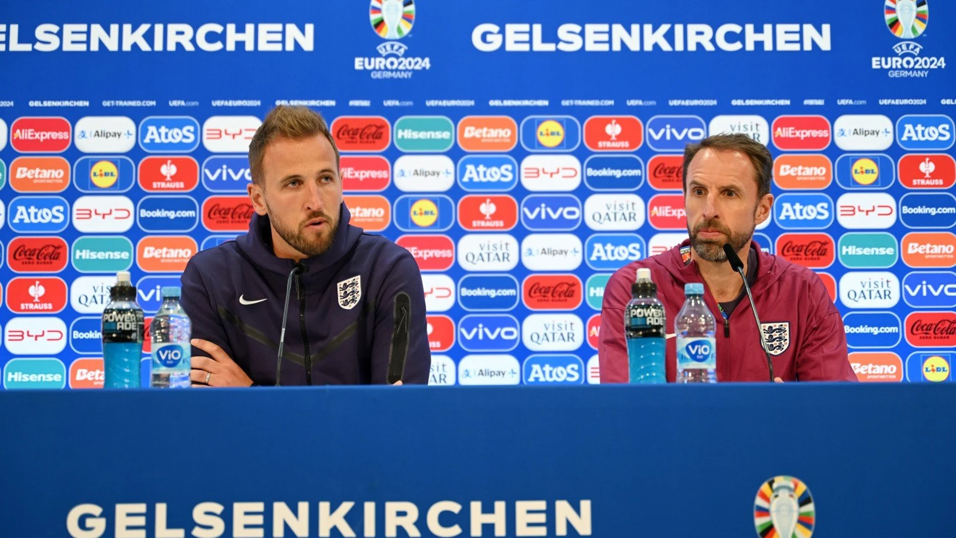 Harry Kane y Southgate, en la rueda de prensa previa al Serbia-Inglaterra