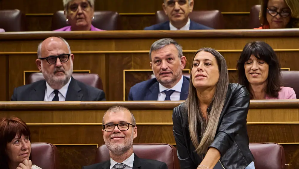 La portavoz de Junts en el Congreso, Miriam Nogueras, durante una sesión plenaria, en el Congreso de los Diputados.