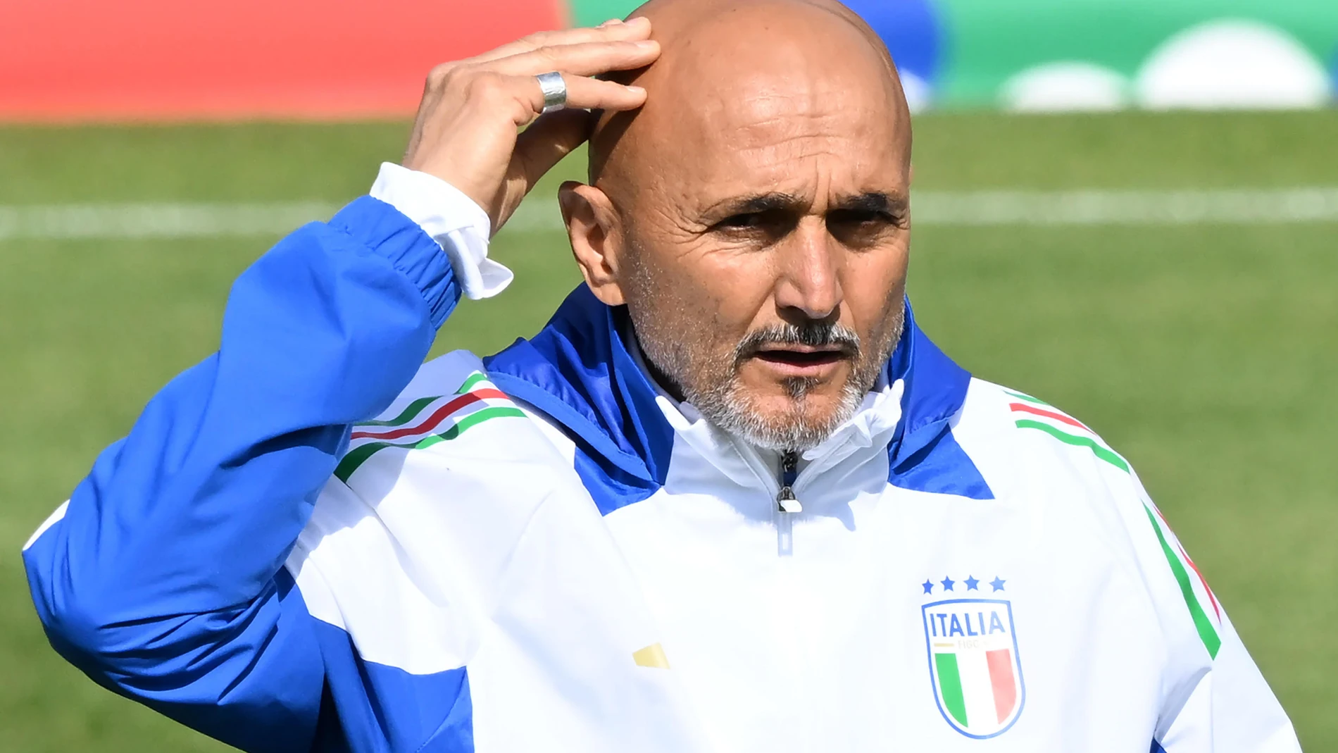 Iserlohn (Germany), 19/06/2024.- Italy'Äôs head coach Luciano Spalletti attends a training session of the national team in Iserlohn, Germany, 19 June 2024. Italy faces Spain in a UEFA EURO 2024 Group B match on 20 June. (Alemania, Italia, España) EFE/EPA/DANIEL DAL ZENNARO