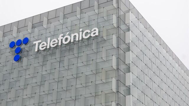 La CNMC elimina las obligaciones de Telefónica sobre el alquiler mayorista de la línea telefónica